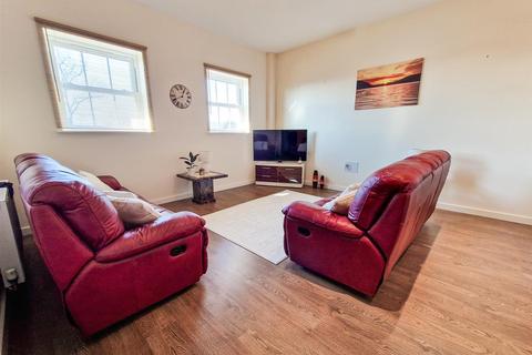 1 bedroom apartment for sale, Beauvais Square, Shortstown, Bedford