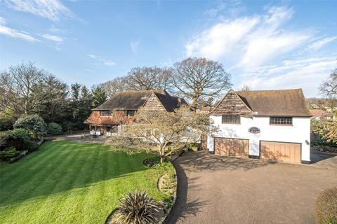 5 bedroom detached house for sale, Oakwood Close, Chislehurst