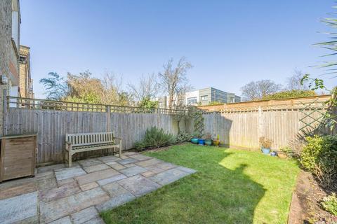 5 bedroom semi-detached house for sale, Wyatt Park Road, London