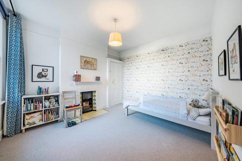 37 Wyatt Park Road, London, SW2 3TN