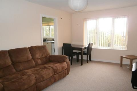 2 bedroom apartment to rent, Kendal Bank, LS3