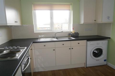 2 bedroom apartment to rent, Kendal Bank, LS3