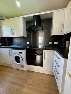 2 bedroom flat to rent, Cherrybank Gardens, City Centre, Aberdeen, AB11