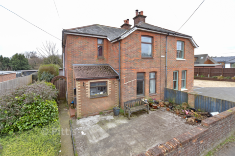 undefined, High Street, Wootton, Isle of Wight