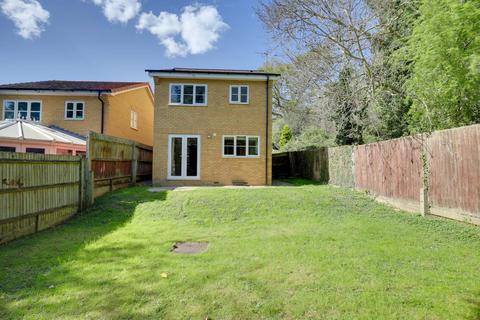 31 Morlais, Emmer Green, Reading, RG4 8PQ
