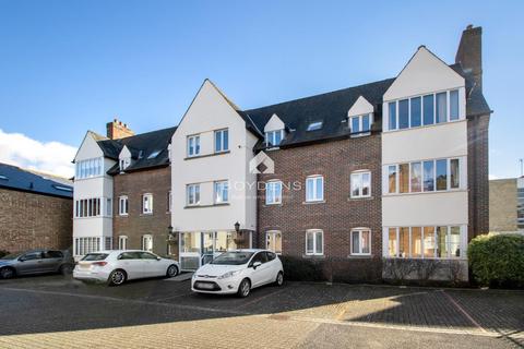 2 bedroom apartment for sale, St. Lawrence Court, Braintree CM7