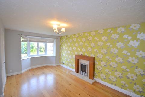 3 bedroom semi-detached house to rent, Aldwell Close, Northampton NN4