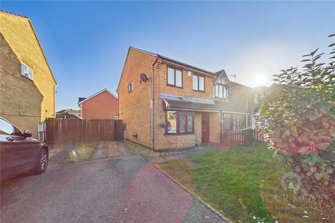 3 bedroom semi-detached house to rent, Aldwell Close, Northampton NN4