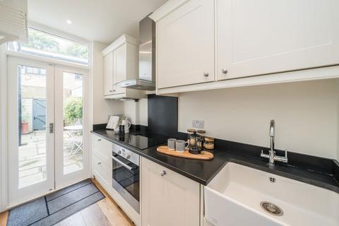 Flat 1, 35 Grosvenor Road, Twickenham, TW1 4AD
