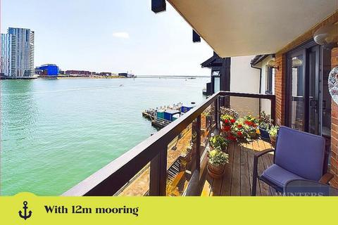 2 bedroom apartment for sale, Moorhead Court, Ocean Village, SO14