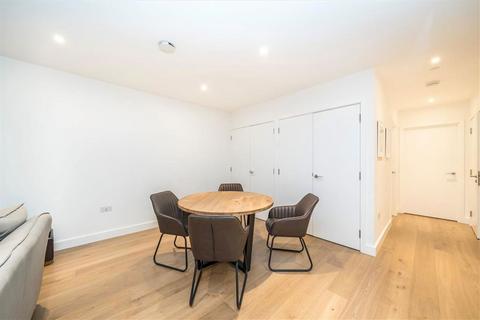 2 bedroom flat for sale, West Parkside, London SE10
