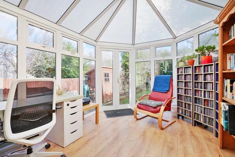 47 Bishopscourt Road, Sheffield, S8 9HN