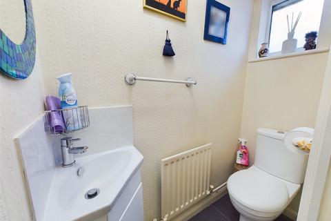1 Blair Close, Berkeley Beverborne, Worcester, WR4 0EG