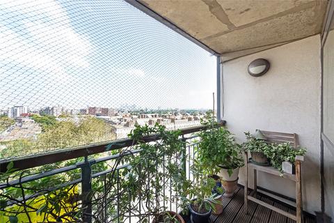 2 bedroom apartment for sale, Old Kent Road, London