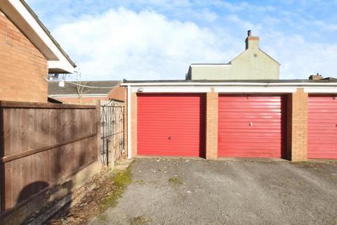 2 bedroom semi-detached bungalow for sale, Alexandra Road, Scunthorpe