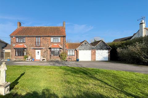 3 bedroom house for sale, Maldon Road, Burnham-On-Crouch