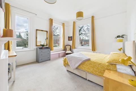 Flat 3, Bewick House 1 Denmark Road, Gloucester, GL1 3HW