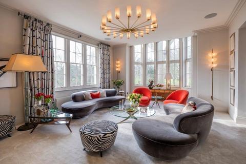 undefined, St. Katharines Precinct, Regent's Park, London, NW1