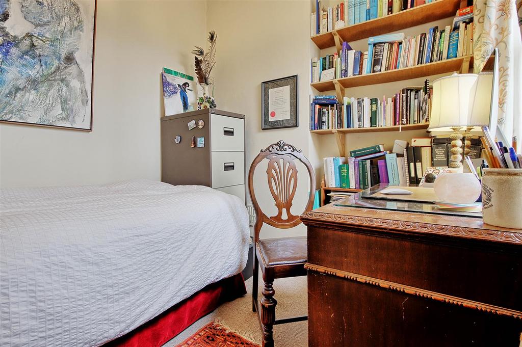 Bedroom 3.jpg