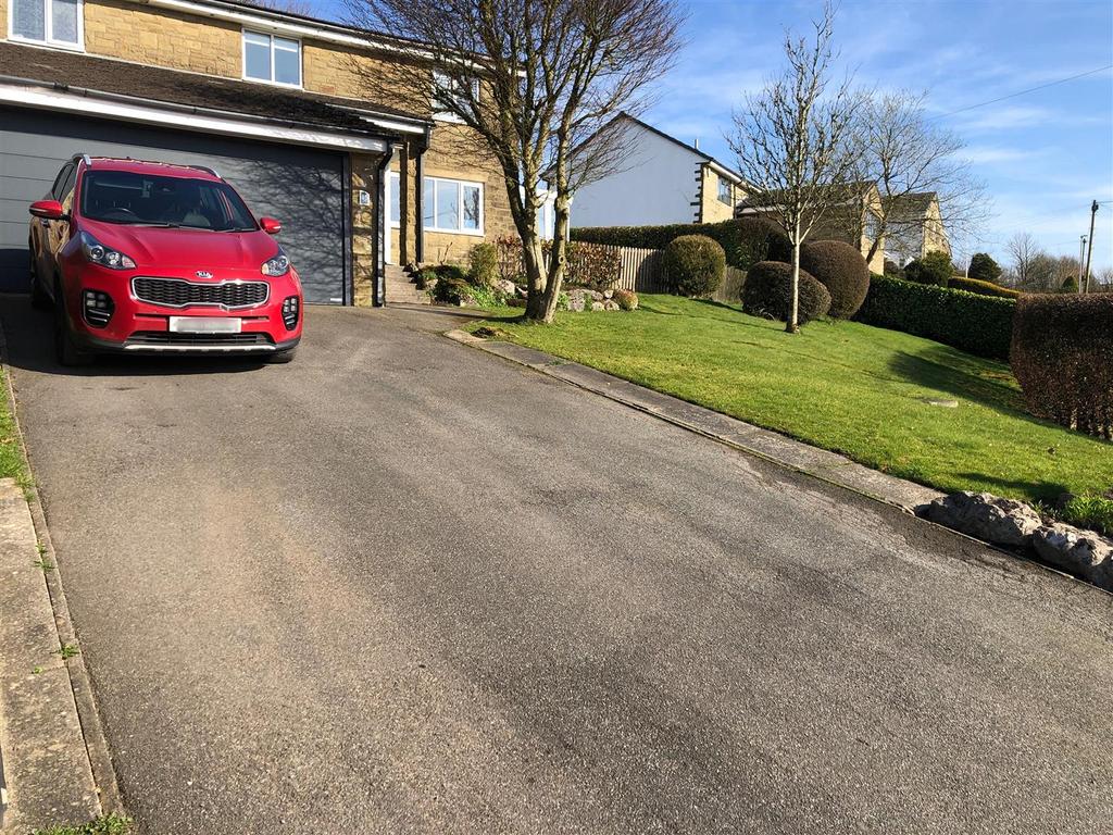 Driveway.jpeg