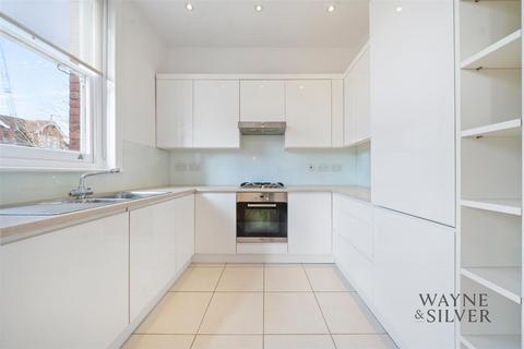 3 bedroom apartment to rent, Chesterford Gardens, Hampstead, NW3