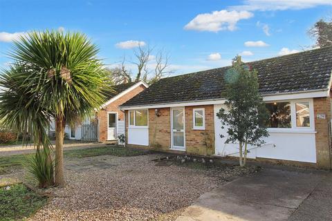 3 bedroom detached bungalow for sale, Two Saints Close, Hoveton