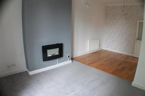 1 bedroom flat to rent, Portsmouth Road, Southampton