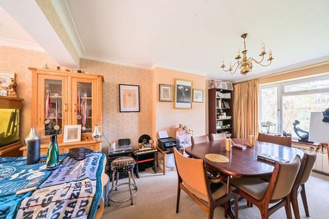 4 bedroom detached house for sale, Canons Drive, Edgware, Middlesex