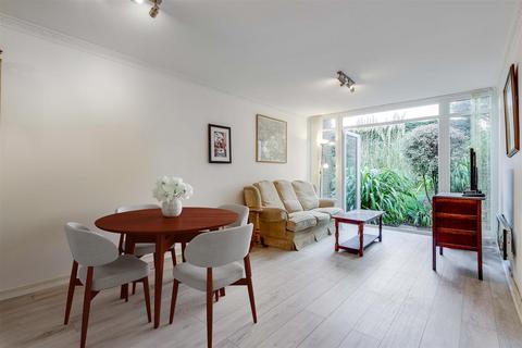 2 bedroom flat for sale, Melrose Road, SW18