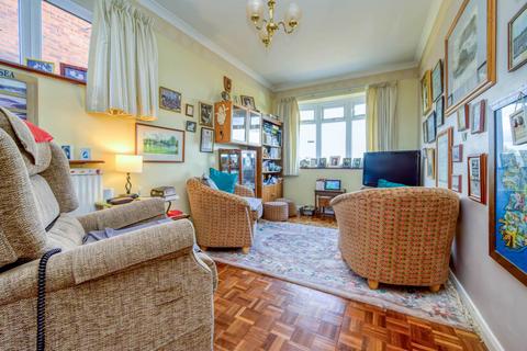 4 bedroom detached house for sale, Henley Road, Reading RG4