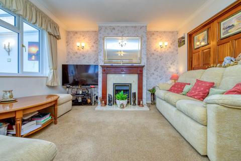 4 bedroom detached house for sale, Henley Road, Reading RG4