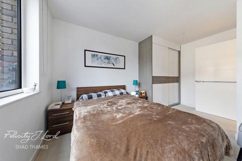 1 bedroom apartment for sale, Cleverly Court, SE16