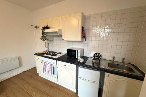 1 bedroom bedsit to rent, Richmond Avenue, Leicester LE2