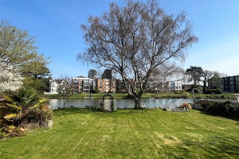undefined, Chertsey Lane, Staines, Surrey, TW18