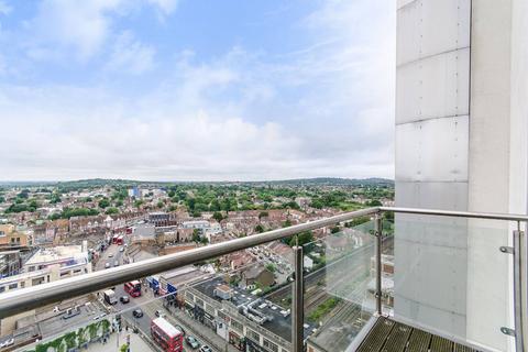 1 bedroom penthouse for sale, High Road, Wembley, HA9