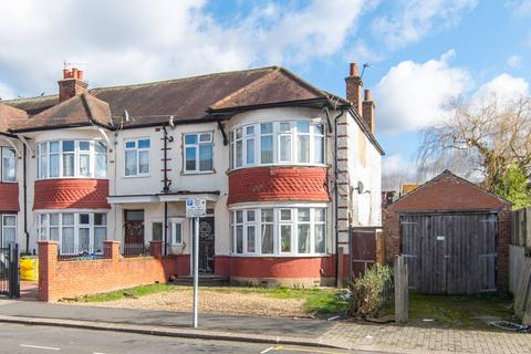 5 bedroom semi-detached house for sale, Swinderby Road, Wembley, HA0