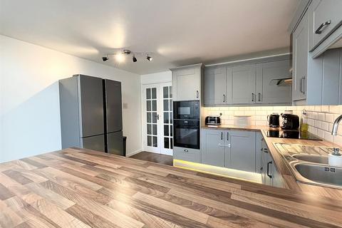 285 Highview, Vigo, Gravesend, DA13 0UY