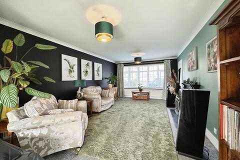 9 Greens Lane, Wawne, Hull, HU7 5XT