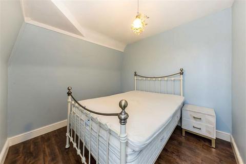 2 bedroom flat for sale, Watts Street, London E1W