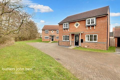 4 bedroom detached house for sale, Dappled White Close, Sandbach