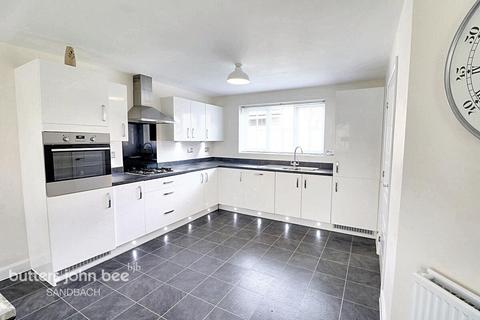 4 bedroom detached house for sale, Dappled White Close, Sandbach