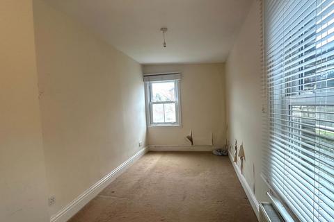 1 bedroom flat for sale, 15A Nelson Road, Twickenham, Middlesex, TW2 7AR