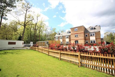 2 bedroom apartment for sale, Minley Road, Fleet GU51