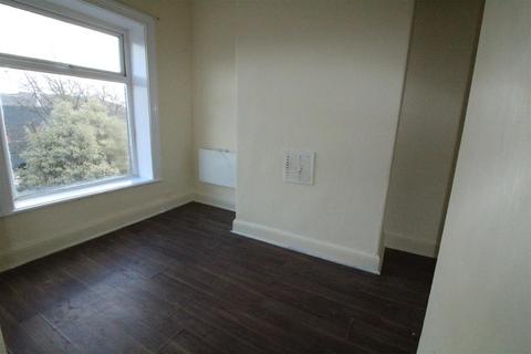 1 bedroom terraced house for sale, Victoria Street, Birstall, Batley