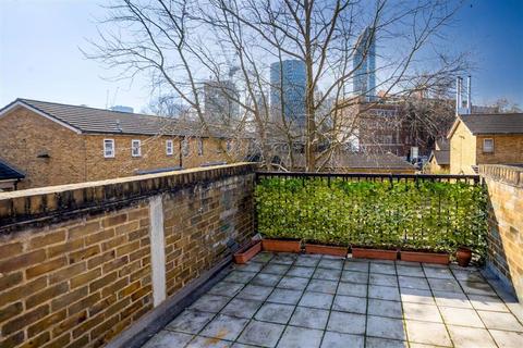 1 bedroom flat to rent, Collinson Walk, London SE1