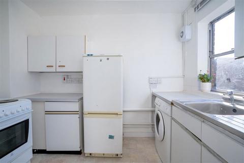 1 bedroom flat to rent, Collinson Walk, London SE1