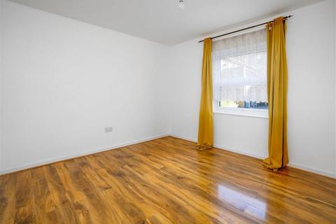 1 bedroom flat to rent, Collinson Walk, London SE1