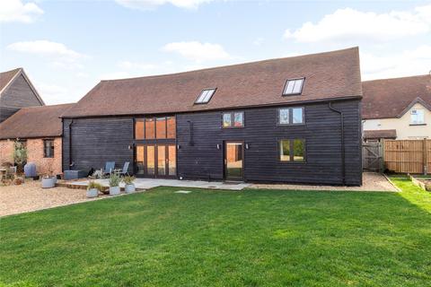 4 bedroom barn conversion for sale, Church End, Renhold, Bedfordshire, MK41