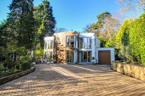 4 bedroom detached house for sale, The Glade, 30 Lewes Road, Haywards Heath, West Sussex, RH17 7SN