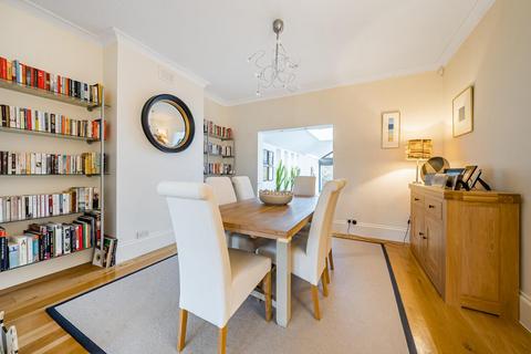 27 Tudor Road, Kingston Upon Thames, KT2 6AS